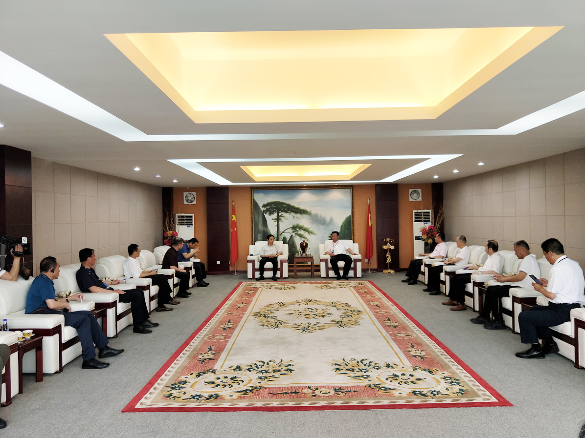 臨夏州委書記郭鶴立率黨政考察團(tuán)一行蒞臨萊爾斯特考察調(diào)研_圖15
